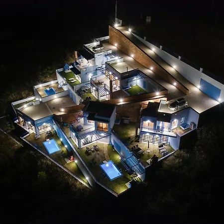 Skorponeria Bay Luxury Villa *