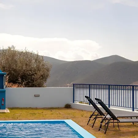 Skorponeria Bay Luxury * Skroponeria