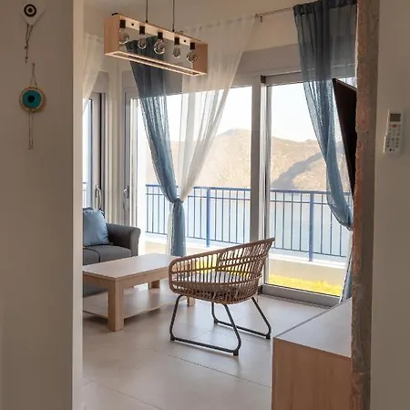 Skorponeria Bay Luxury * Skroponeria